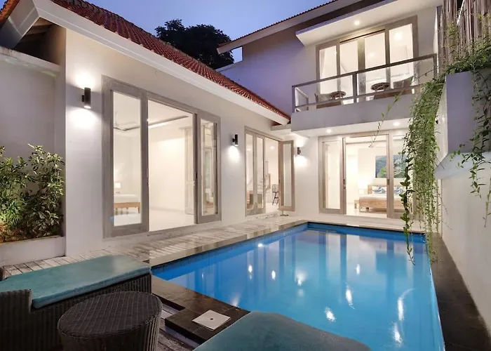 B, Near New 3 Bedroom With Pool. * Ubud