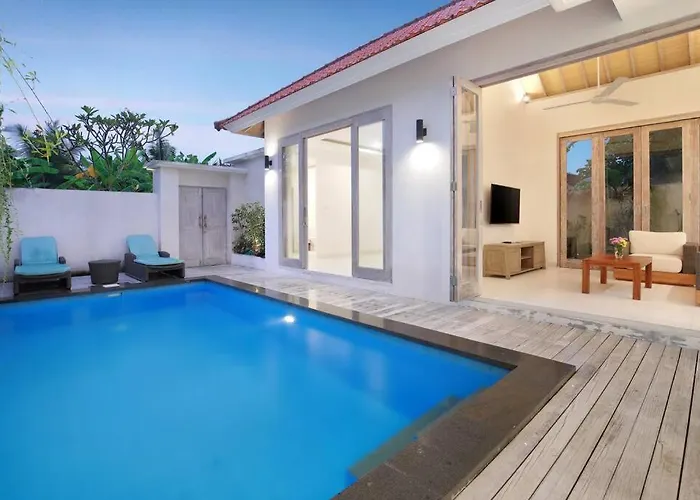 B, Near New 3 Bedroom With Pool. Villa Ubud